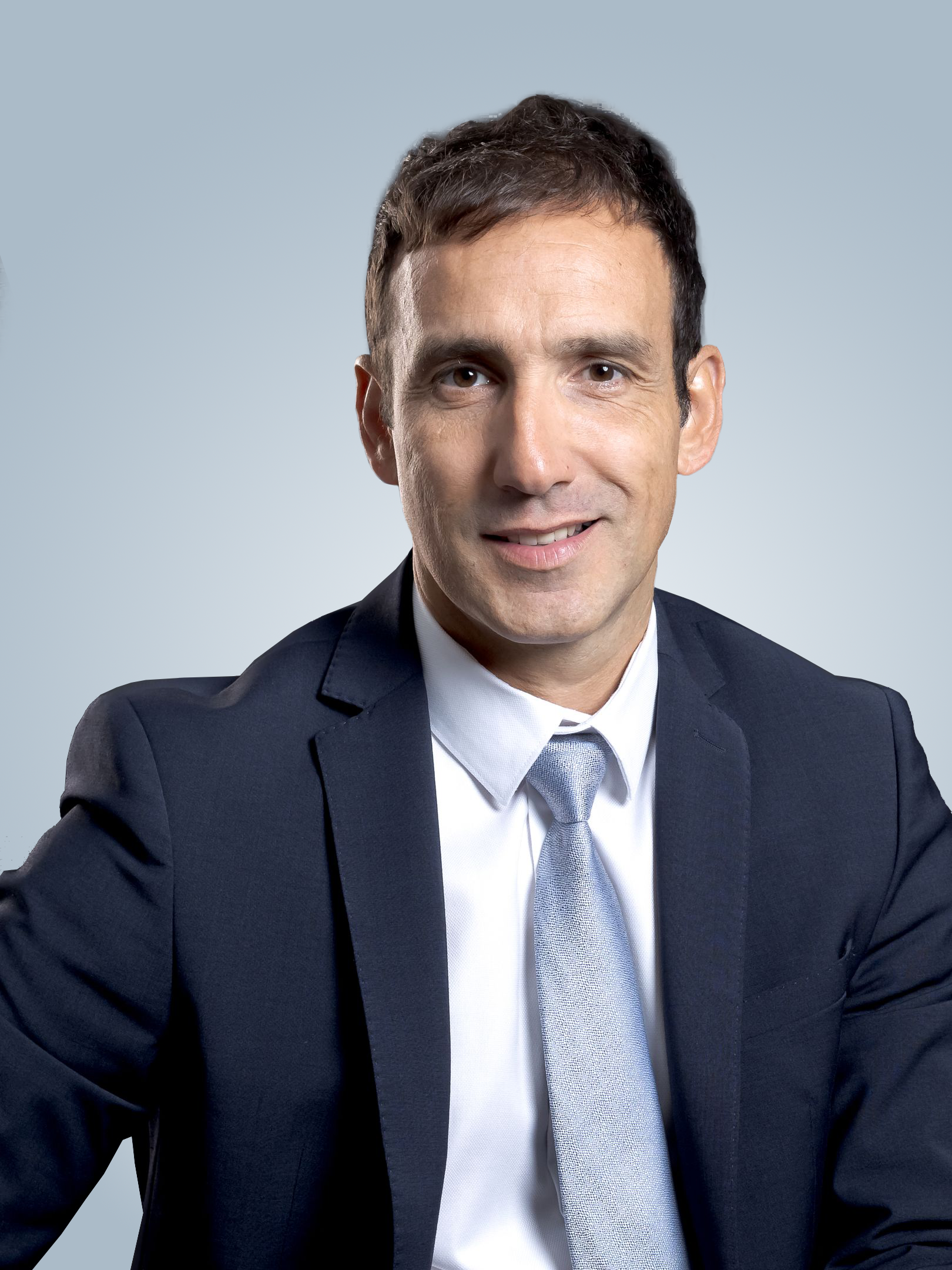 nizal langevin sales director momen management de transition