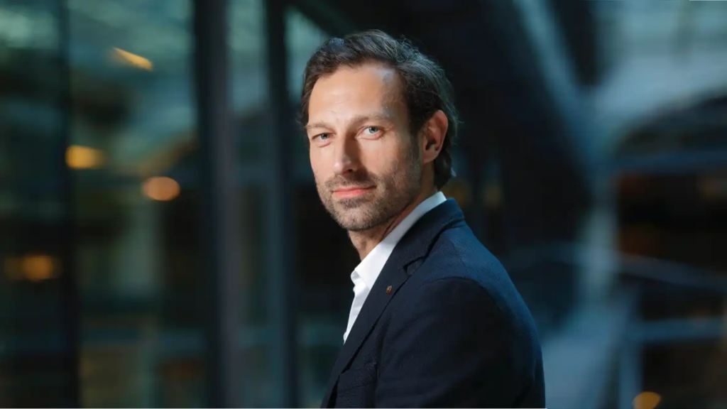 Photo de l'intervenant : KAROLAK Thomas
