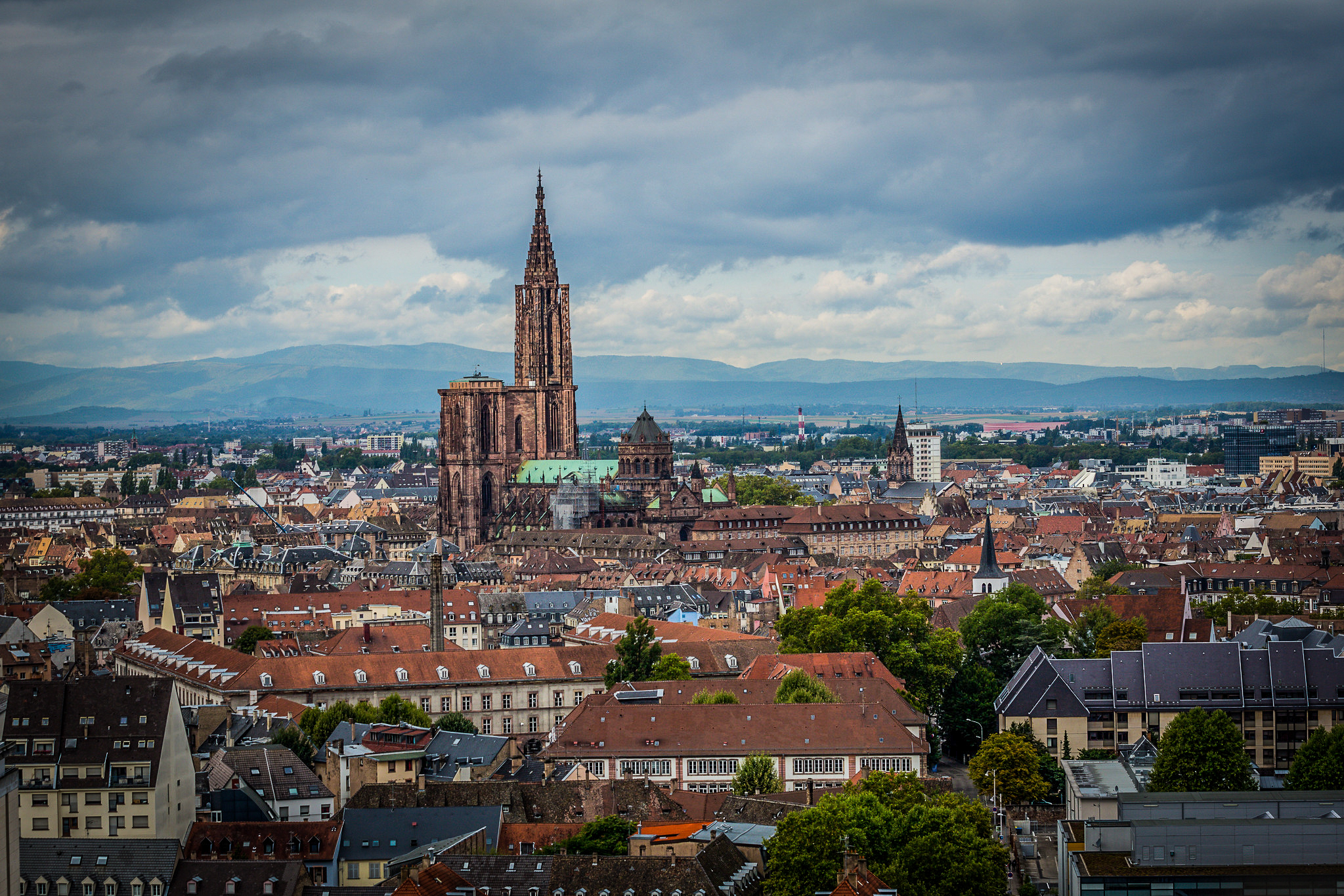 strasbourg vue aérienne vers la cathédrale septembre 2015